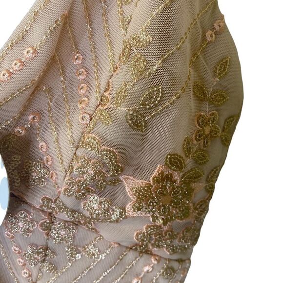 Xenia Boutique Sequin Floral Print Embroidered Mini Dress Sz 8 - Picture 4 of 12